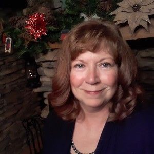 Meet your Posher, Marcia